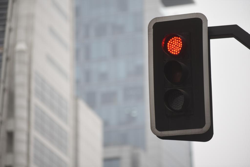 La intervención de los semáforos considerará la seguridad tanto de automovilistas como de los peatones que busquem cruzar